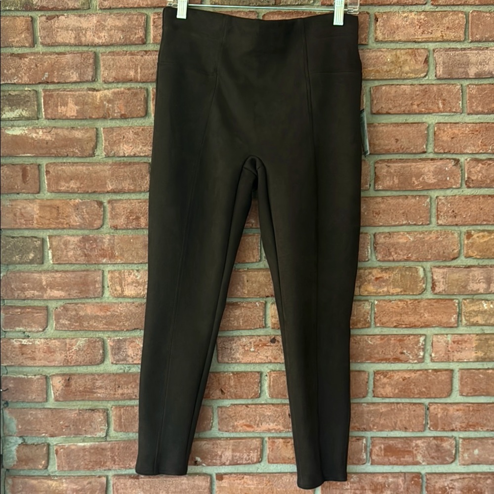 SPANX Black Leggings Sleek Form-Fitting Design